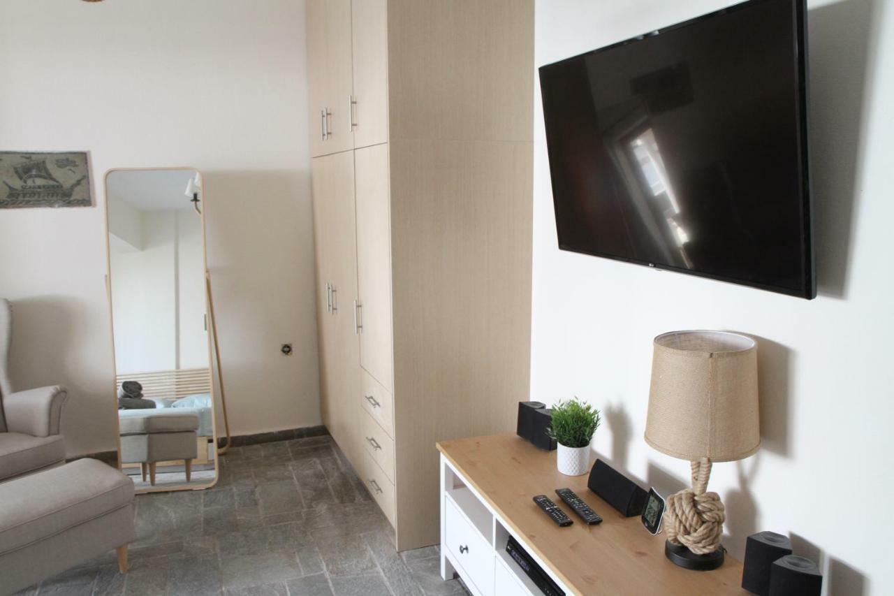 Katerina'S Villa Nea Palatia Eksteriør billede
