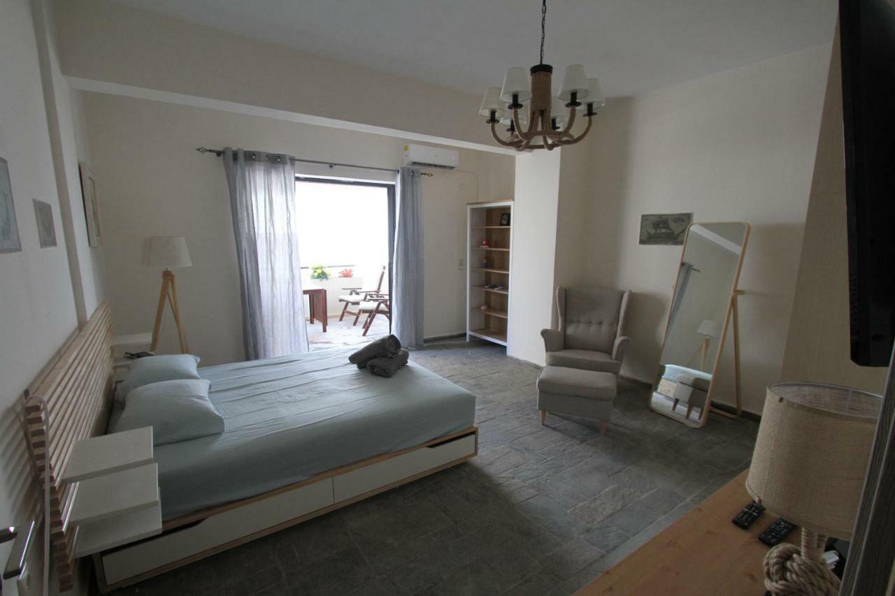 Katerina'S Villa Nea Palatia Eksteriør billede